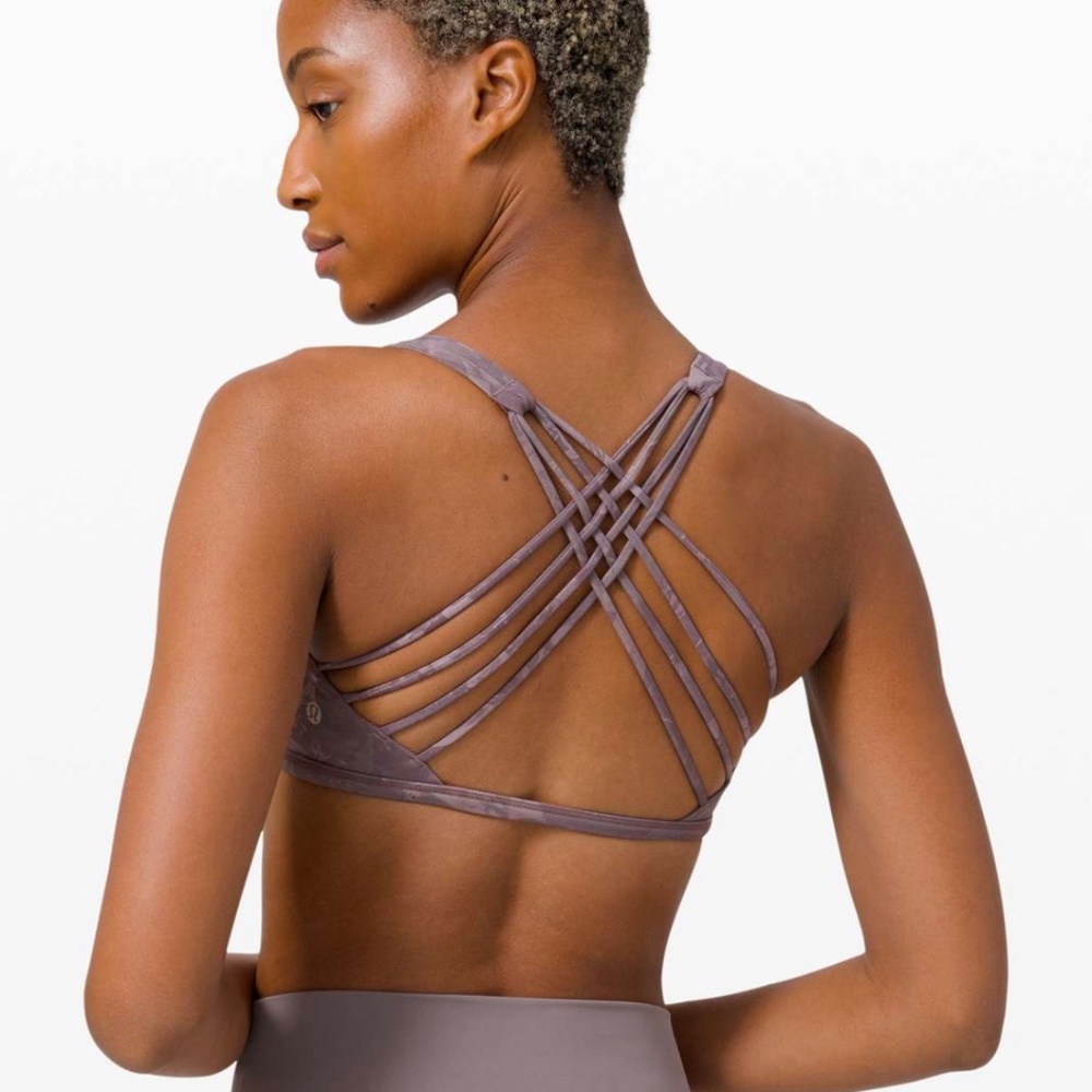 Lululemon free to be wild bra - size 8